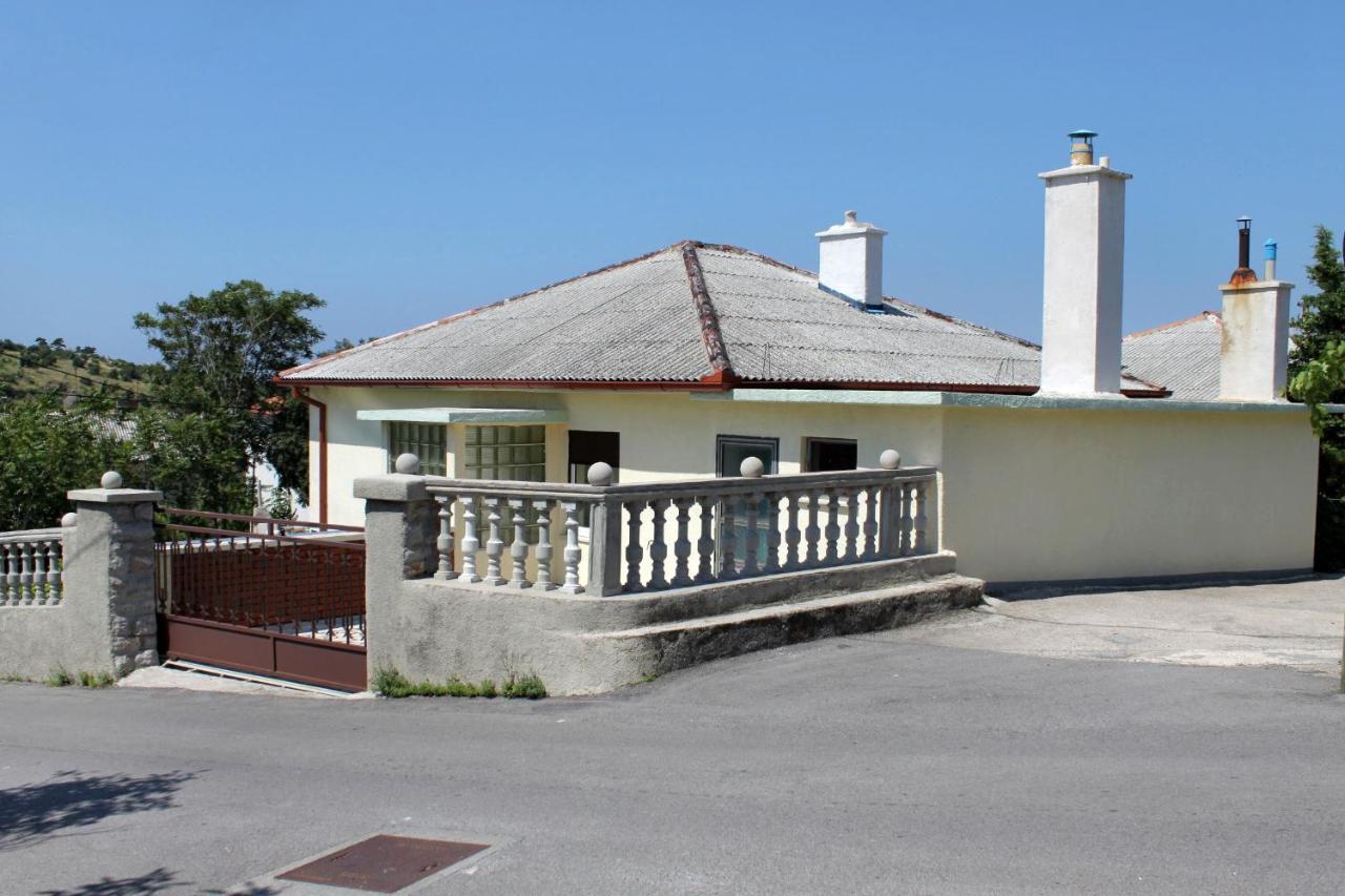 Apartments With A Parking Space Senj - 5572 エクステリア 写真