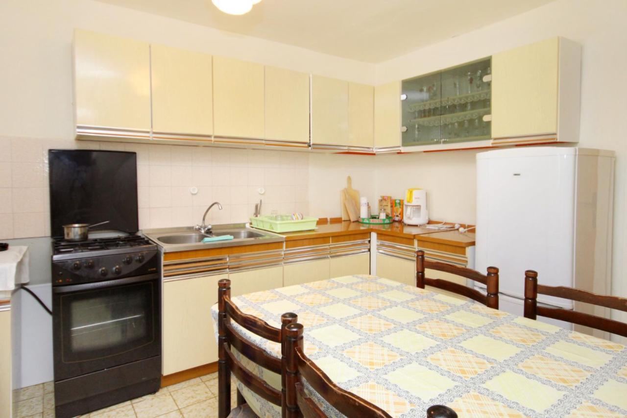 Apartments With A Parking Space Senj - 5572 エクステリア 写真